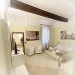 Dimora Al Saraceno بيت ضيافة فيرّارا