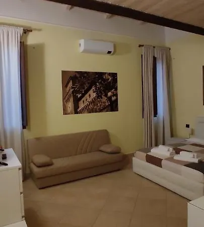 Dimora Al Saraceno Guest house