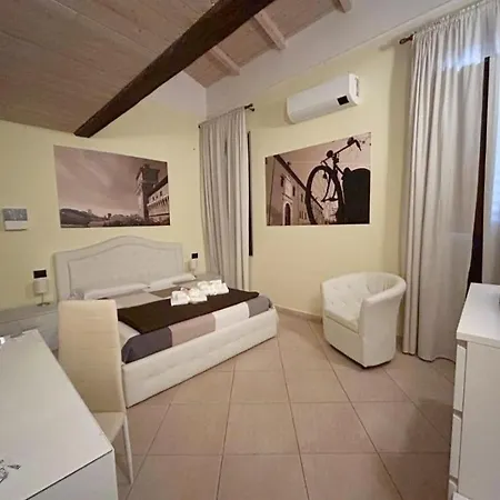 Dimora Al Saraceno 페라라