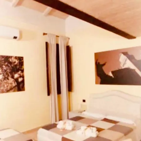 Dimora Al Saraceno Guest house 4*