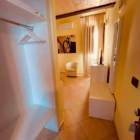 Guest house Dimora Al Saraceno 4*