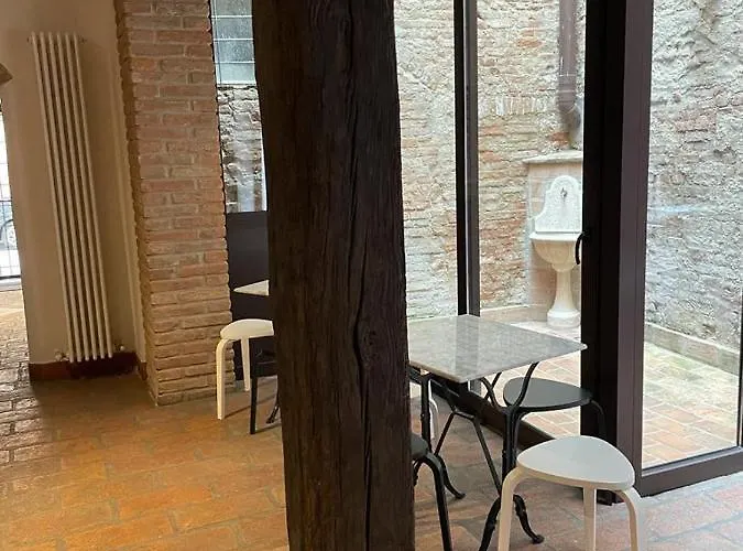 Dimora Al Saraceno 4* فيرّارا